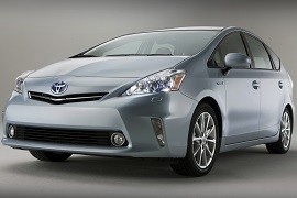 TOYOTA Prius v/Prius+   2011 2015