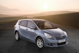 TOYOTA Verso   2009 2013