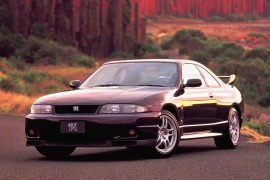 NISSAN GT-R 1995 1998